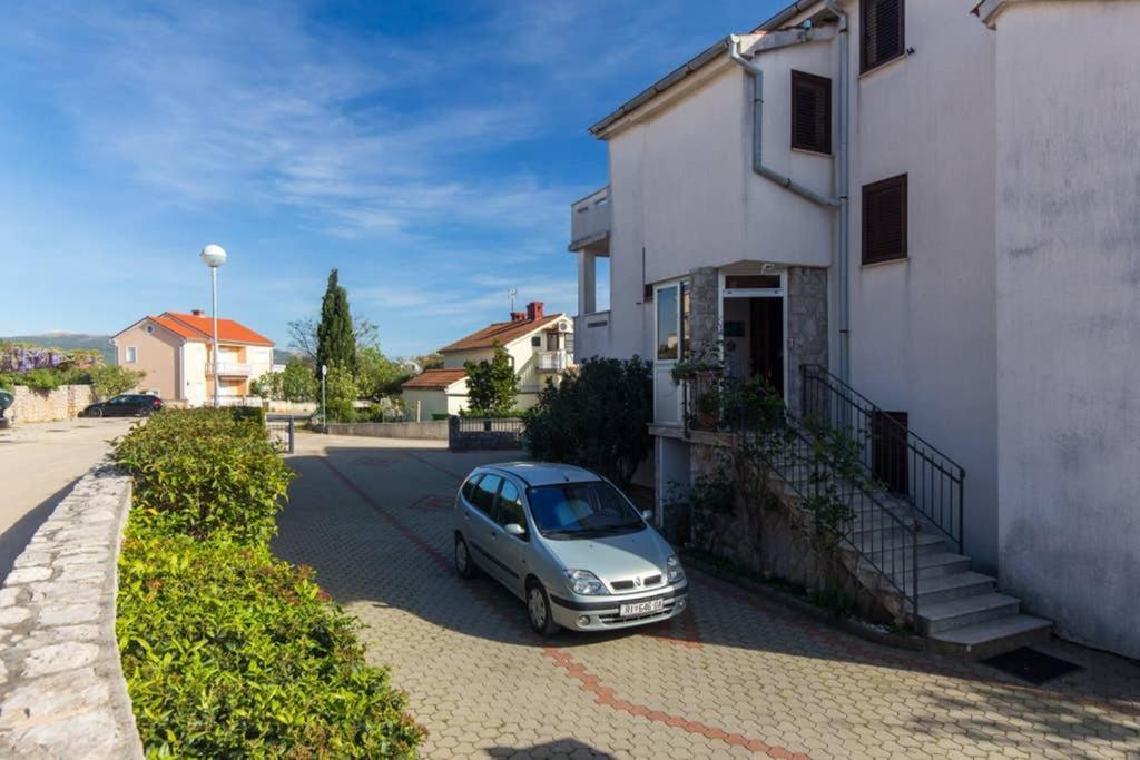 Apartment With Terace And Sea View Marica Krk Town Exteriér fotografie